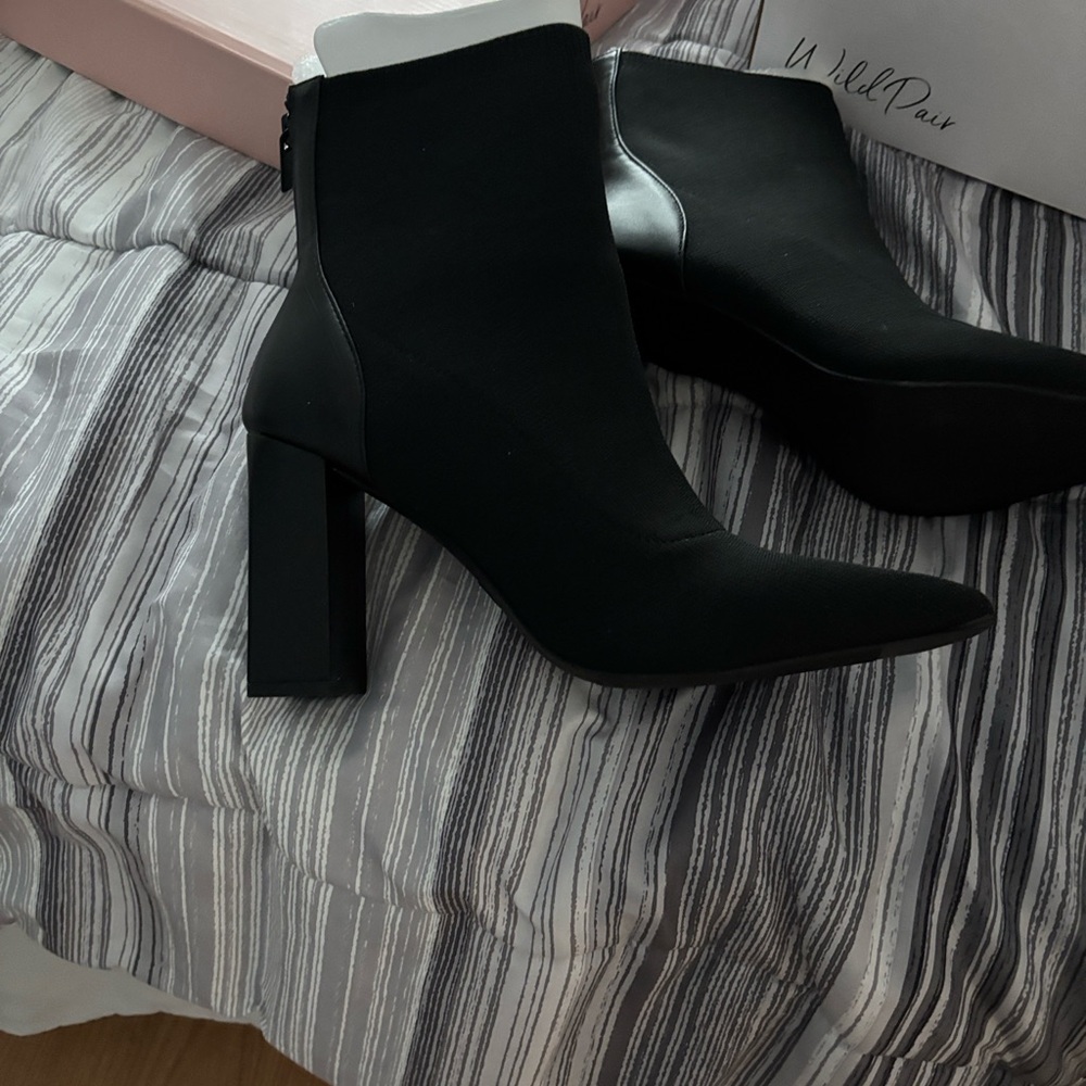 Wild Pair Black Heeled Boots